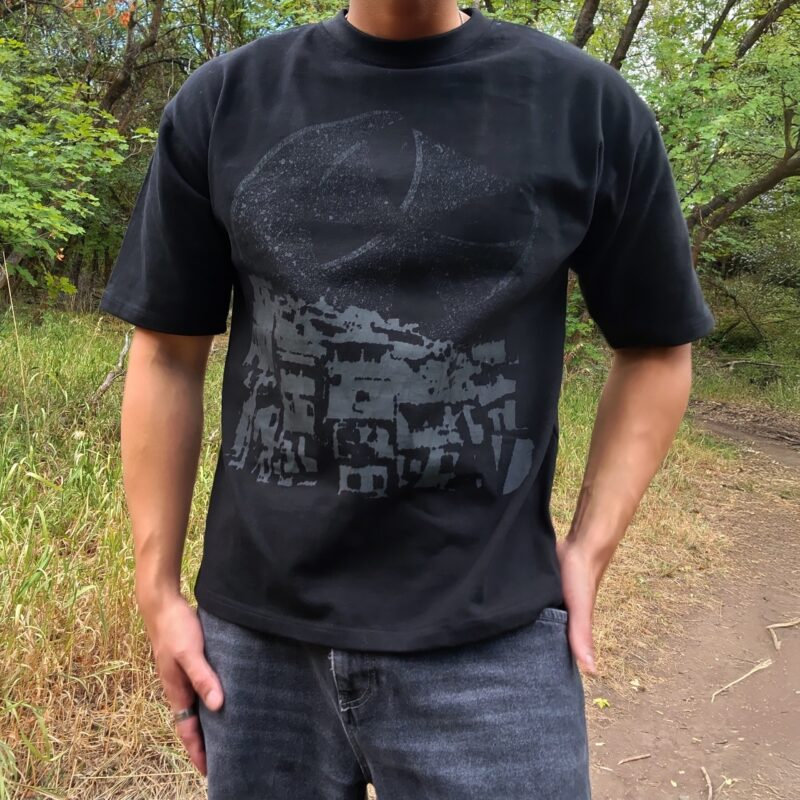 FAVELA T-SHIRT
